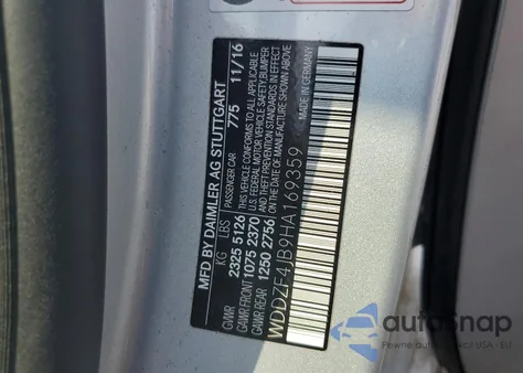 2017 Mercedes-Benz E 300 из США, поврежденный, VIN WDDZF4JB9HA169359